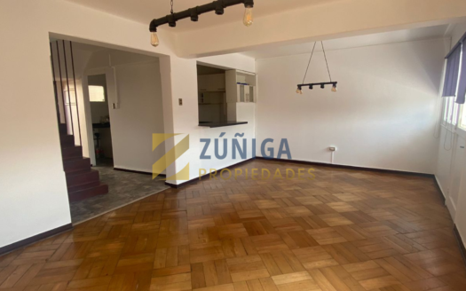 ¡Oportunidad Única En Corazón Barrio Franklin!