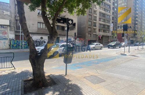 ¡Excelente Oportunidad! Venta Departamento En Huérfanos 2d2b